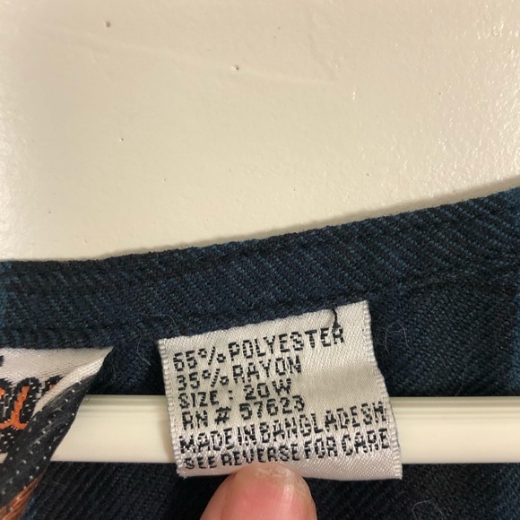 Peachy Plus Gingham Short Sleeve Dress - Picture 5 of 5